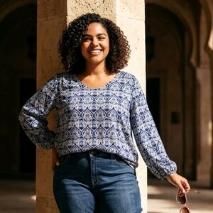 Navy Ruffled V-Back Women's 18/20W Scarf Print Chiffon Blouse Plus Work Top 2XL